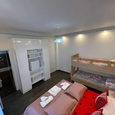 게스트하우스 Adriatik Përmet