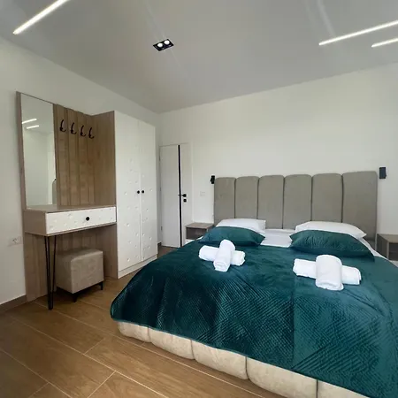 招待所 Adriatik Përmet