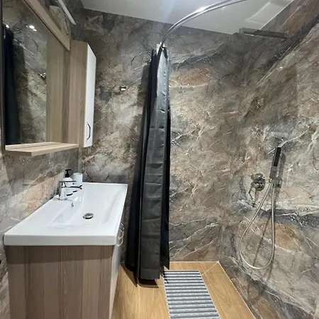 게스트하우스 Adriatik 4*