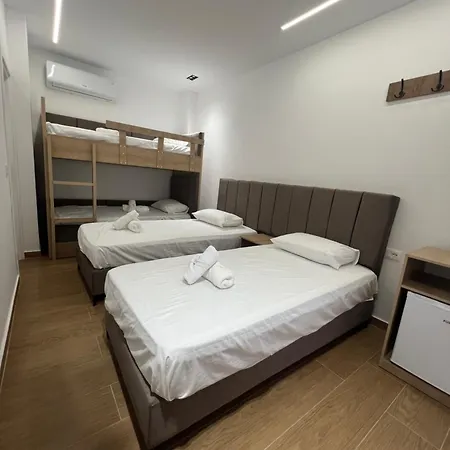 招待所 Adriatik Përmet