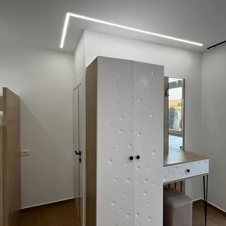 בית הארחה Adriatik 4*