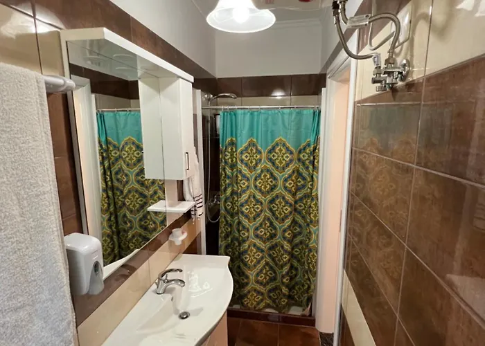 Guest house Adriatik 4*