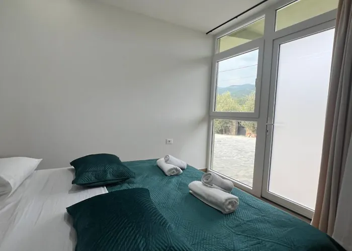 招待所 Adriatik 4*