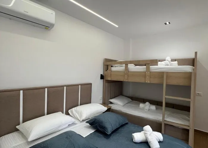 Adriatik Guest house Permet